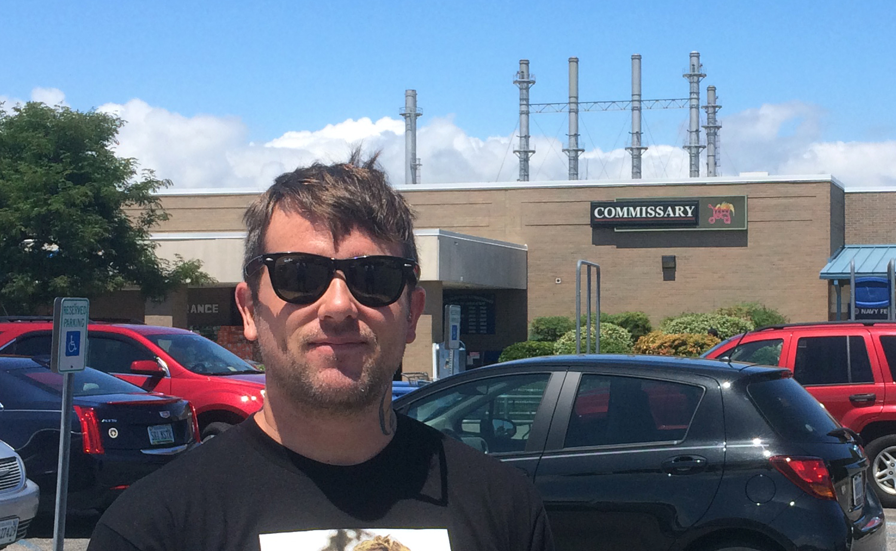 Military community split over Trump's feud with Khans