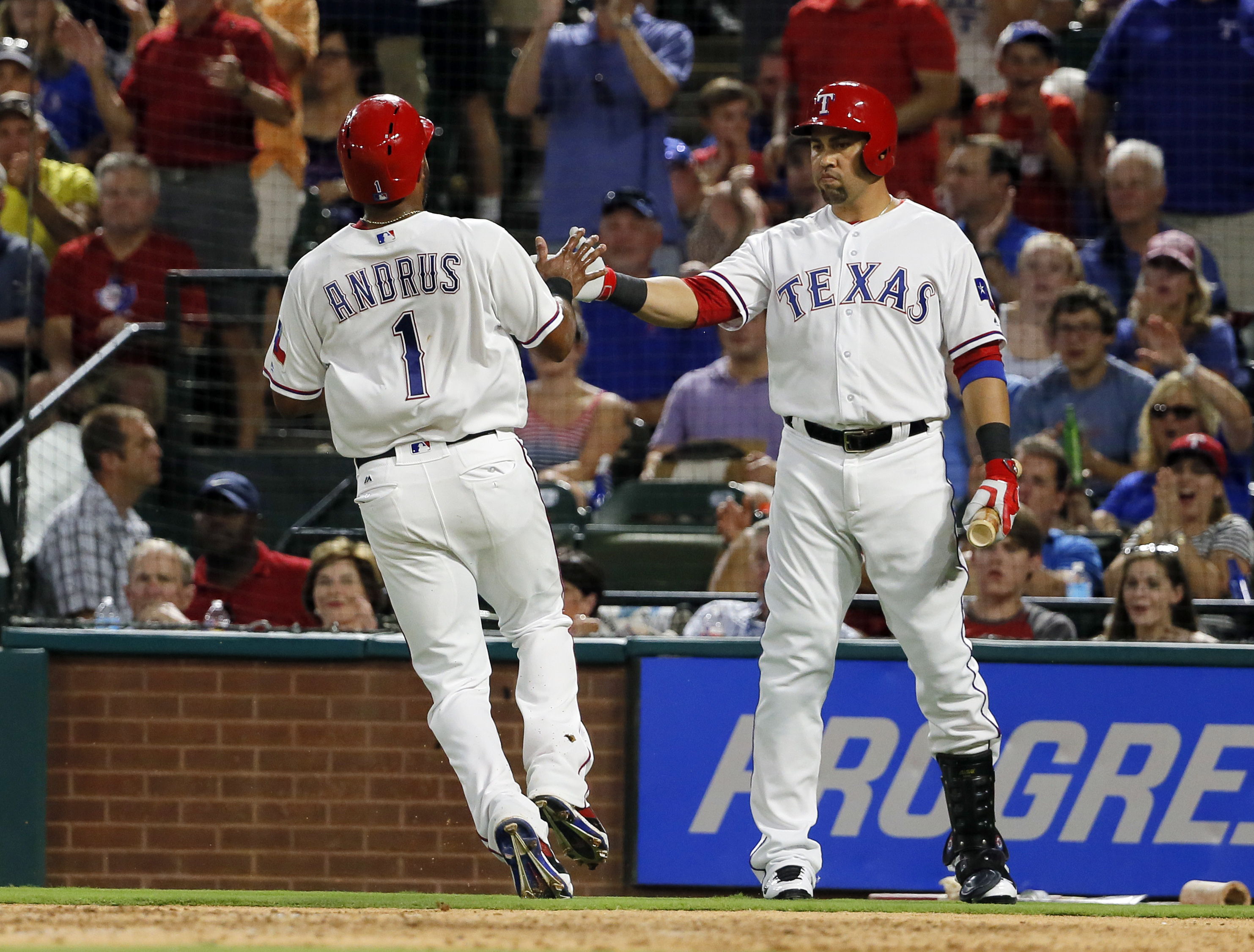 Beltre leads another Rangers' rally over Rockies in 5-4 win