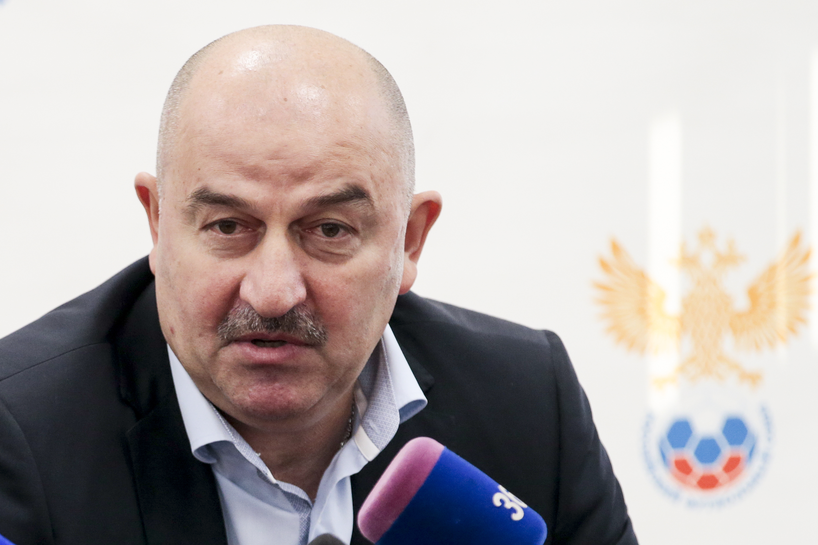 Cherchesov to coach Russia for World Cup after Euro failure