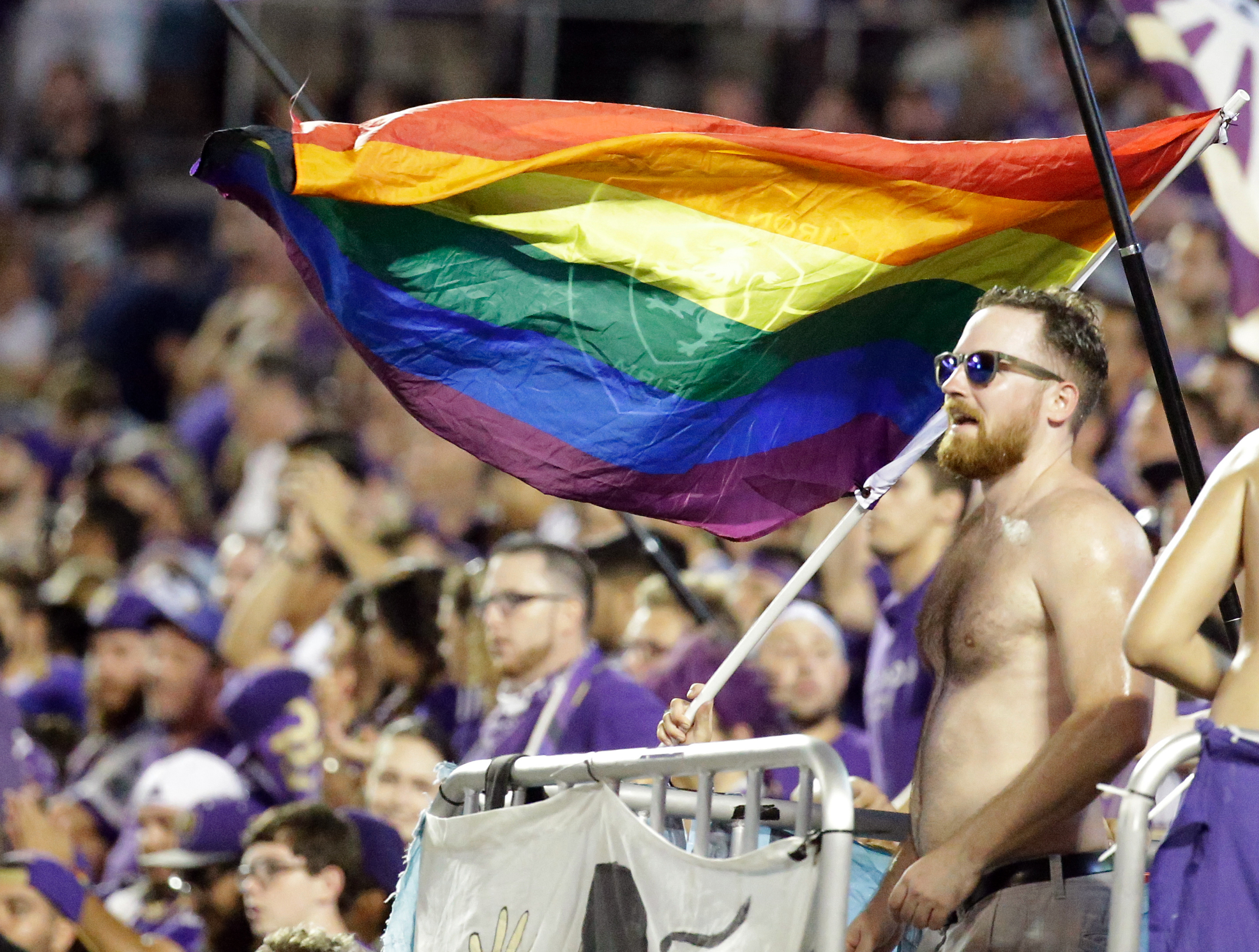 In Orlando, unprecedented unity after nightclub shooting