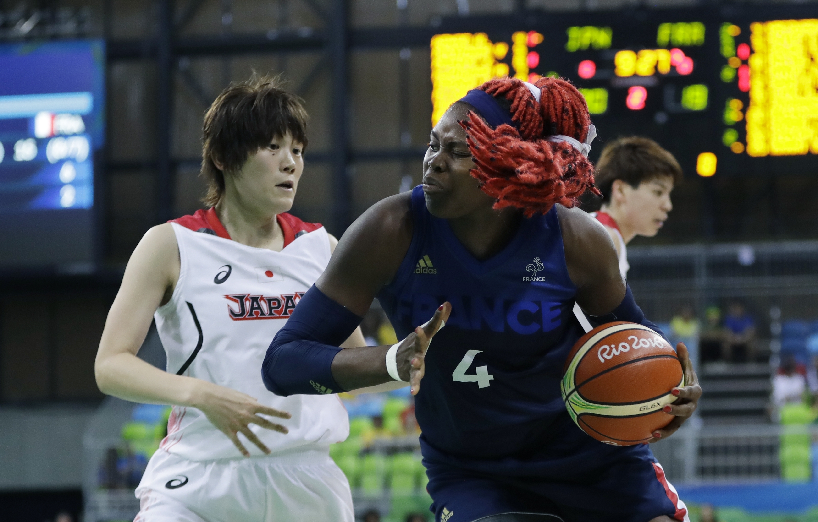Japan beats France 79-71 to wrap up women's hoops group play