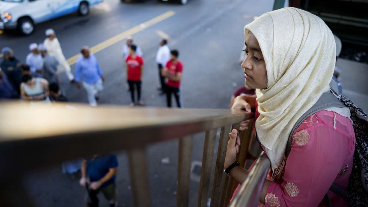 The Latest: Bangladesh minister condemns NYC imam slaying