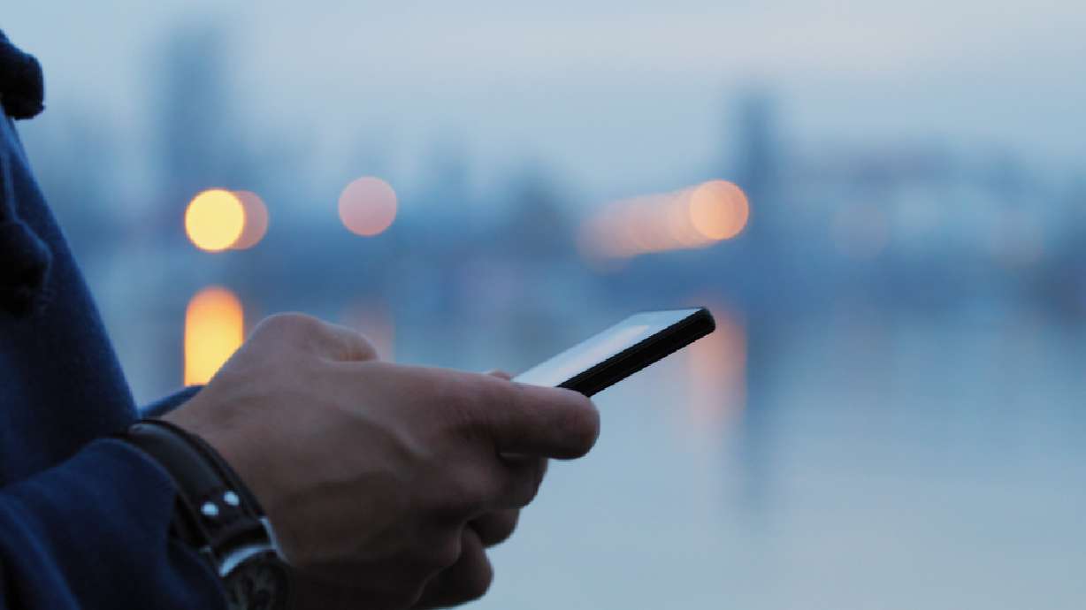 Sorry, wrong number: Cyprus cop mistakenly calls 'hitman'