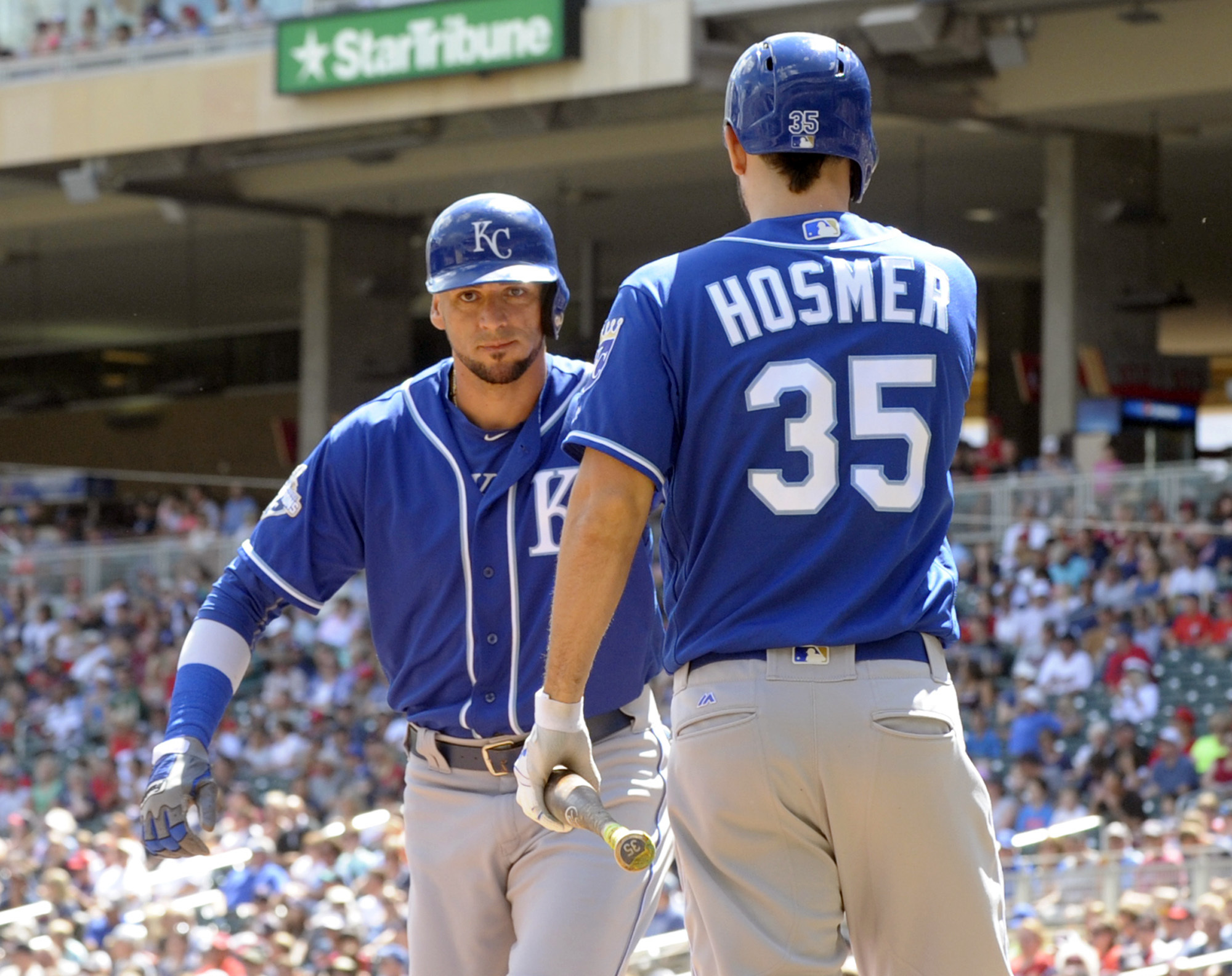 Orlando, Cain each have 4 hits, 3 RBIs, Royals beat Twins