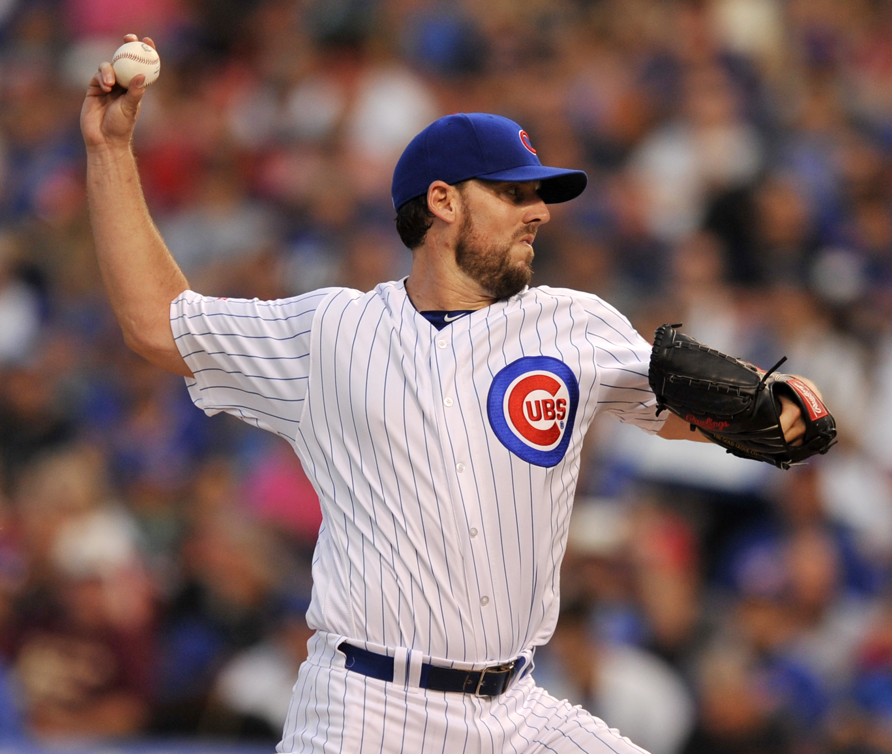 Cubs starter John Lackey leaves game with injury