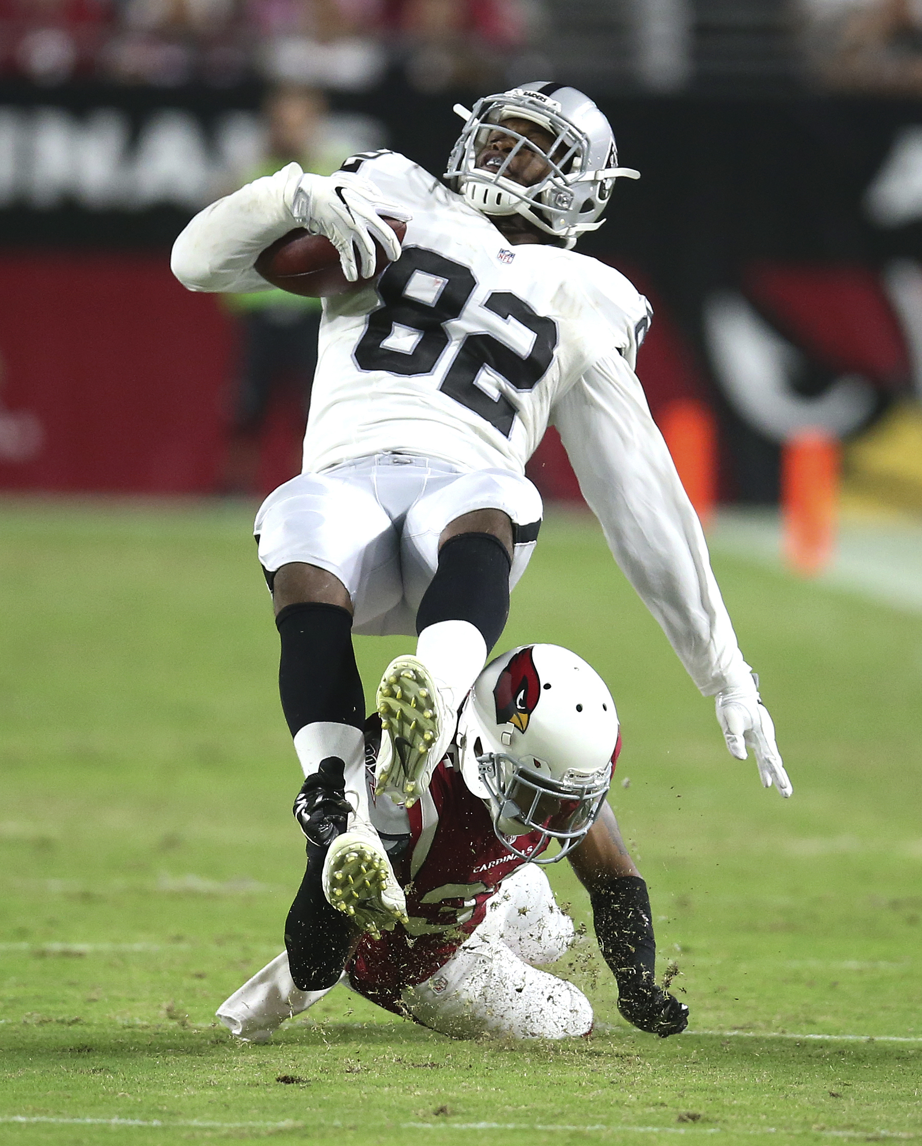 Raiders lose DE Mario Edwards, TE Gabe Holmes to injuries