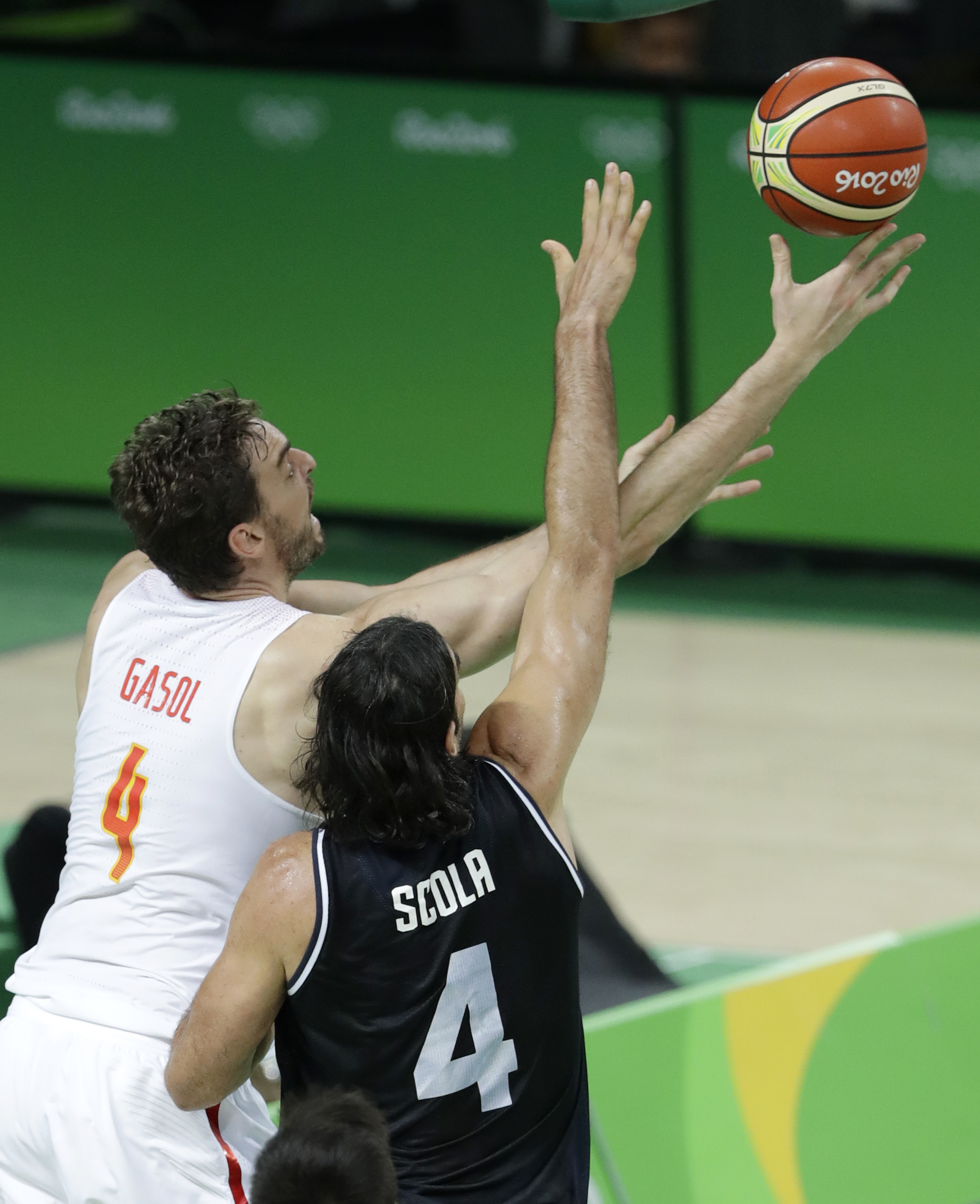 Spain beats Argentina 92-73 in men's basketball to advance