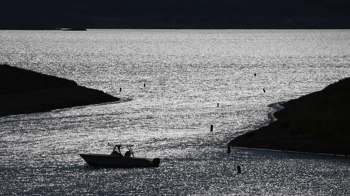 Feds see 2018 shortage in Lake Mead water supply