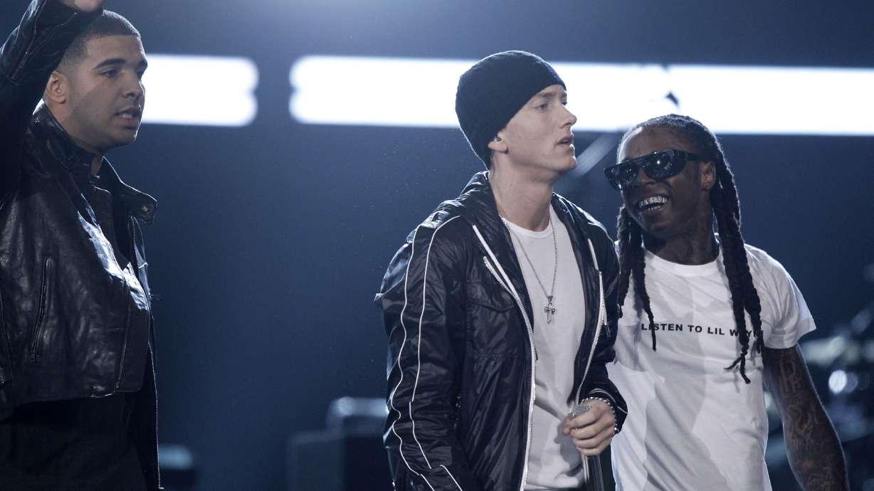 Eminem joins Drake on stage to quash rumored quarrel