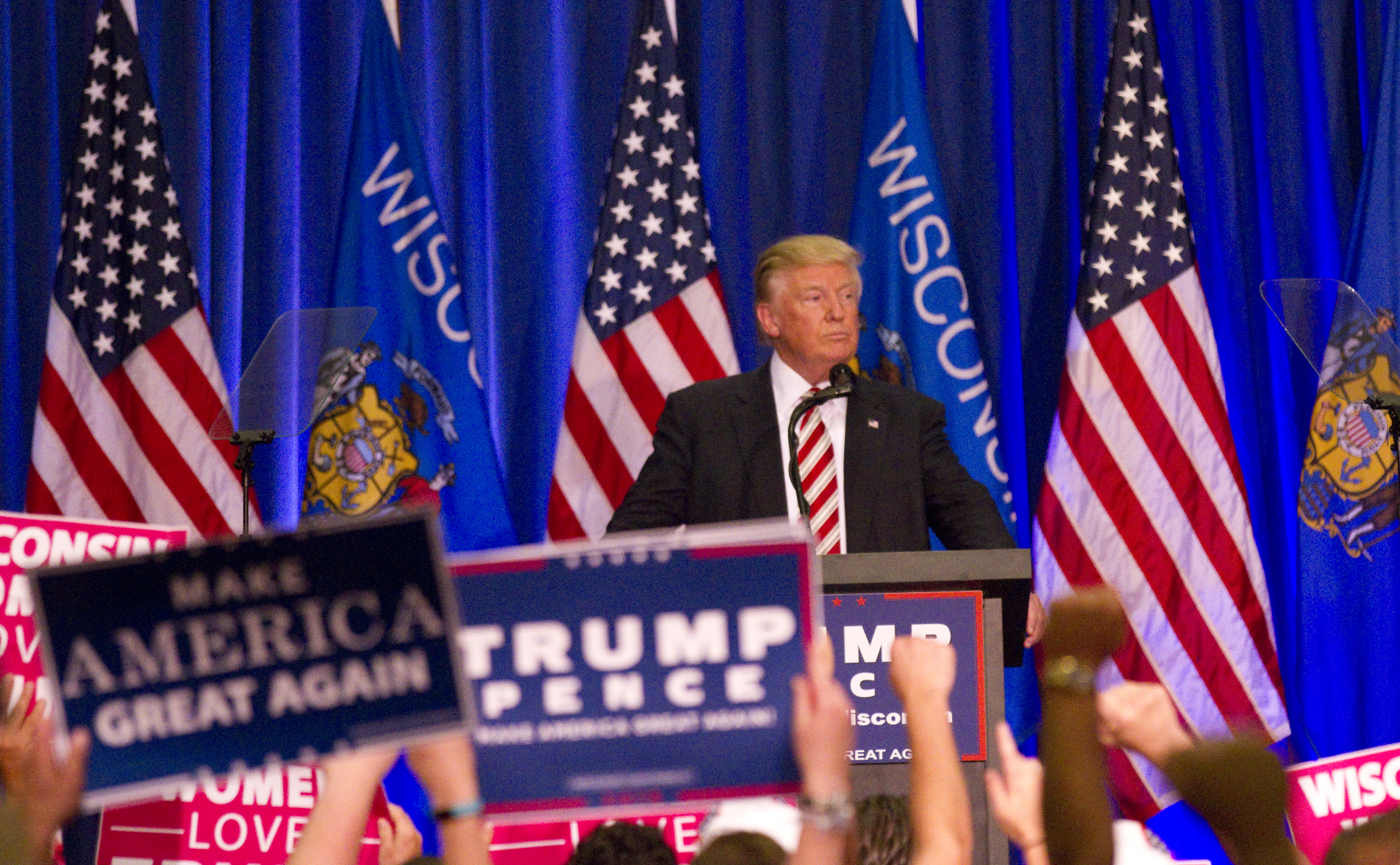 Correction: Campaign 2016-The Latest story