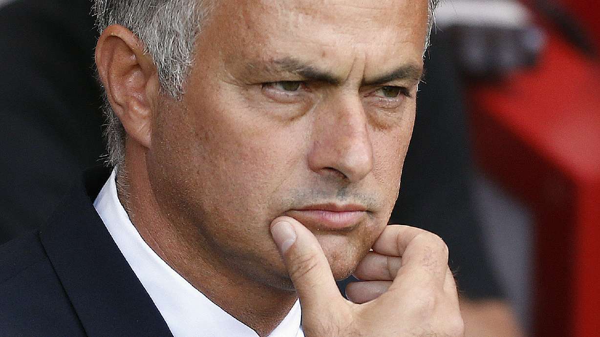 Pogba set to play for Man United against Southampton