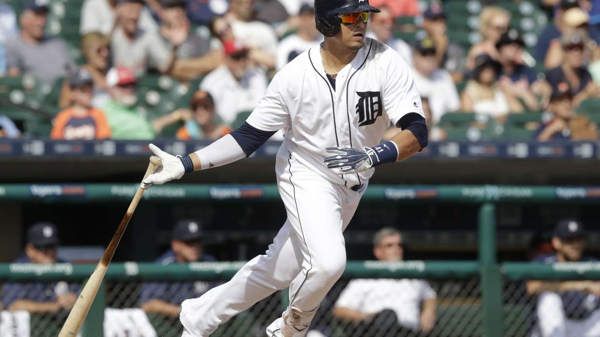 Tigers edge Red Sox 4-3, snapping Boston's 6-game win streak