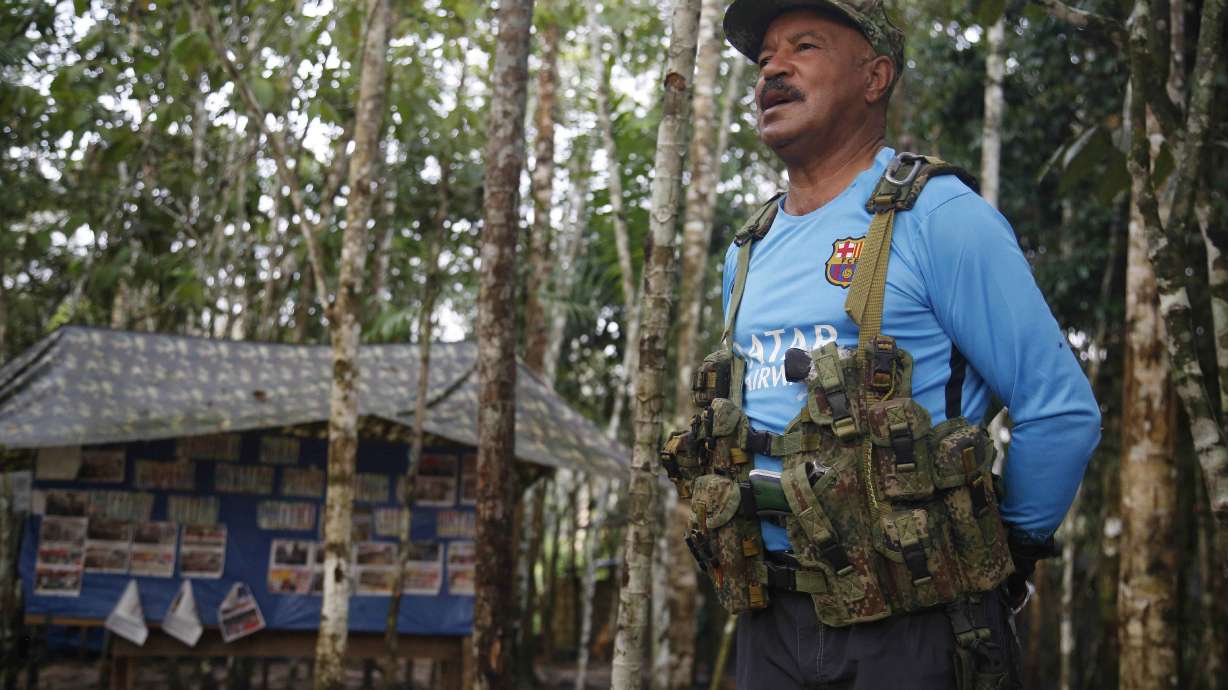 Colombian rebel leader calls on US to free jailed comrade