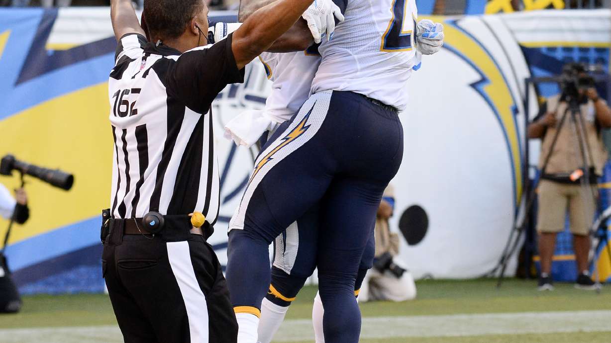 Chargers beat Cardinals 19-3