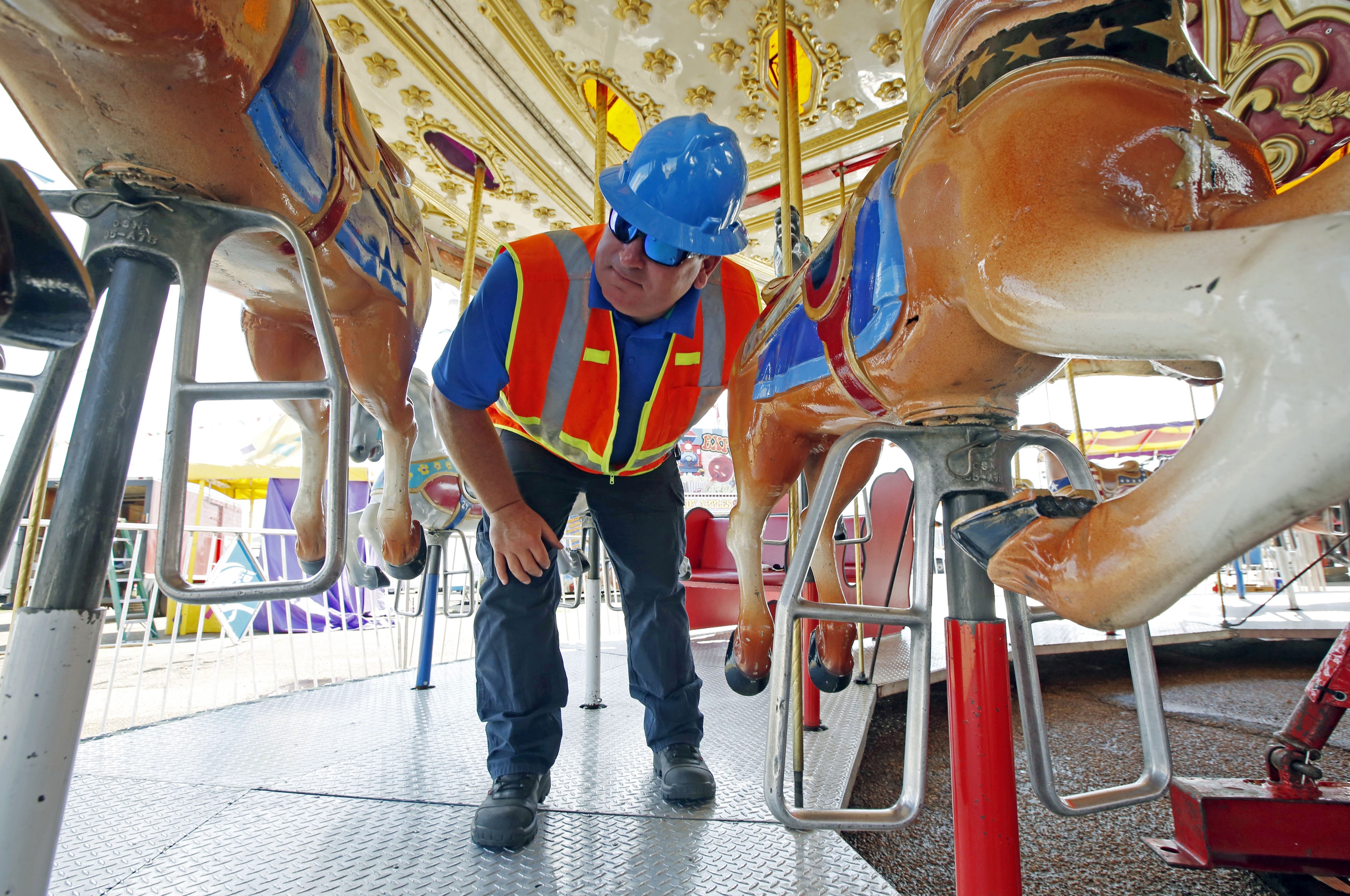 Thrill-ride accidents spark new demands for regulation