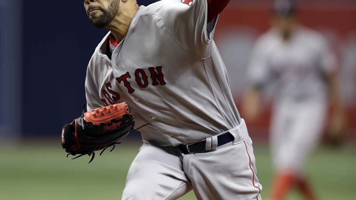 Benintendi's catch helps Price, Red Sox tie for 1st place