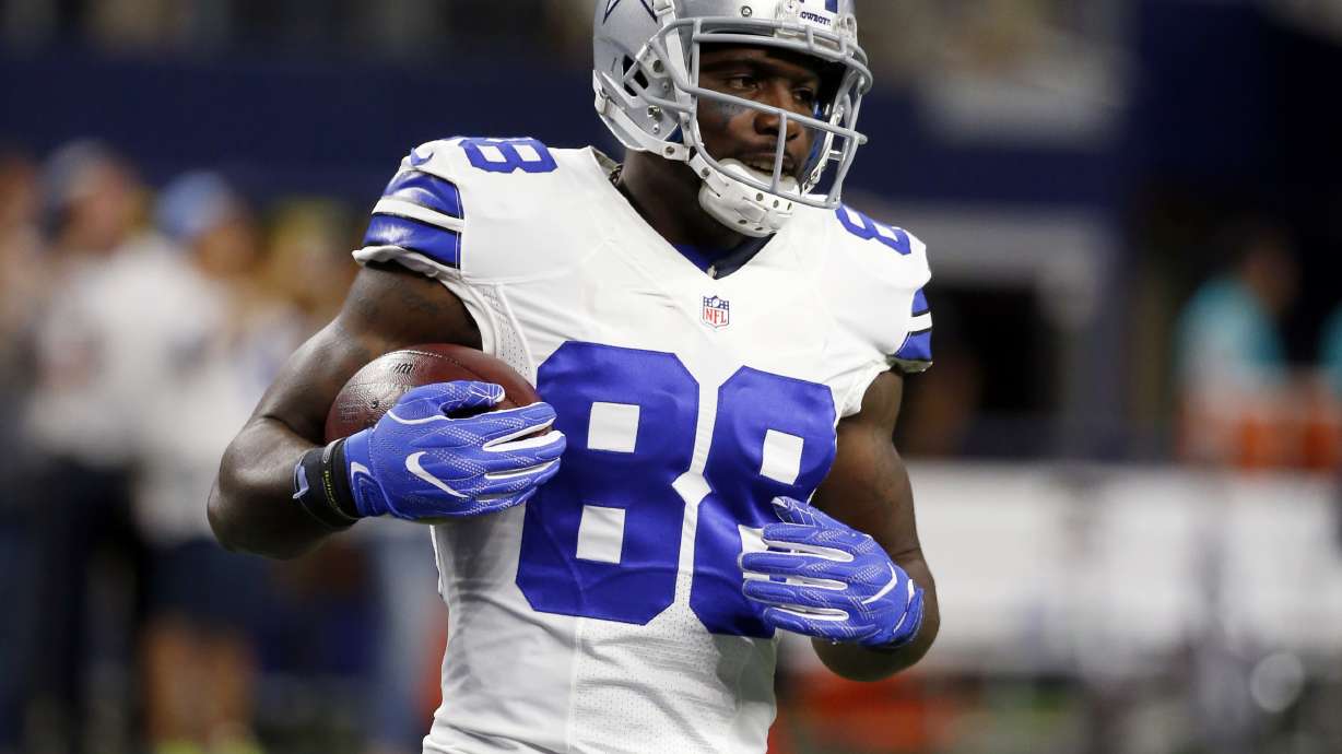 Cowboys WR Dez Bryant out after concussion in practice