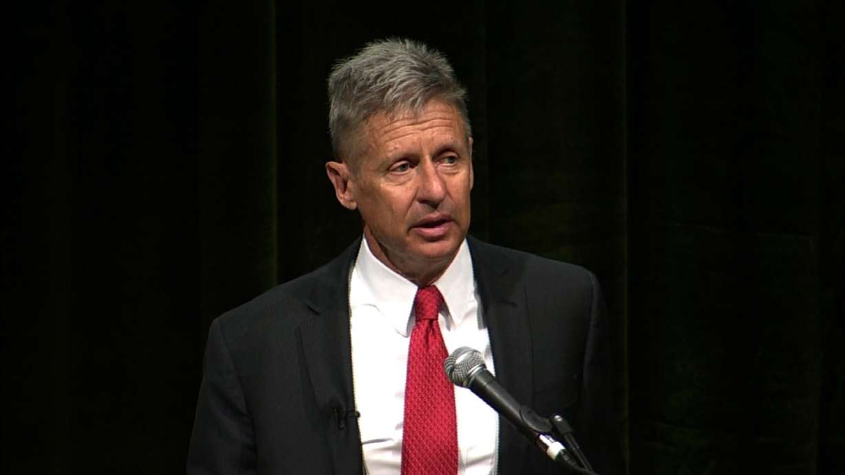 Libertarian Gary Johnson: 'We should embrace immigration'