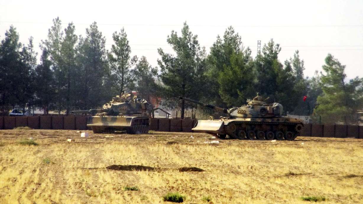 Volatile mix in Syria war puts new strain on US strategy