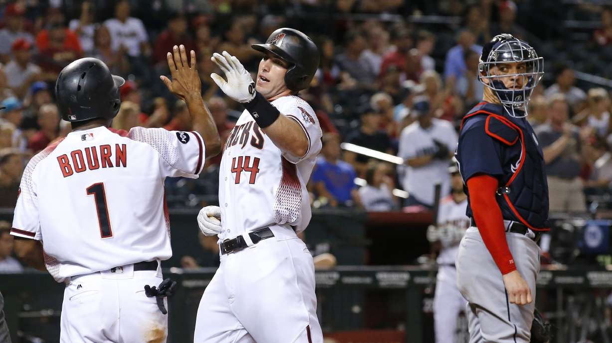 Drury hits sac fly in 11th, D'backs beat Braves 10-9