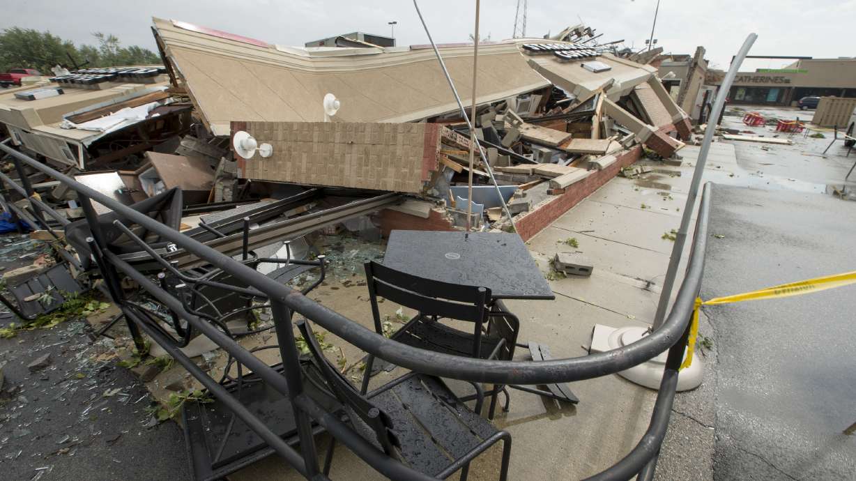 The Latest: Outside crews helping tornado-hit Indiana city