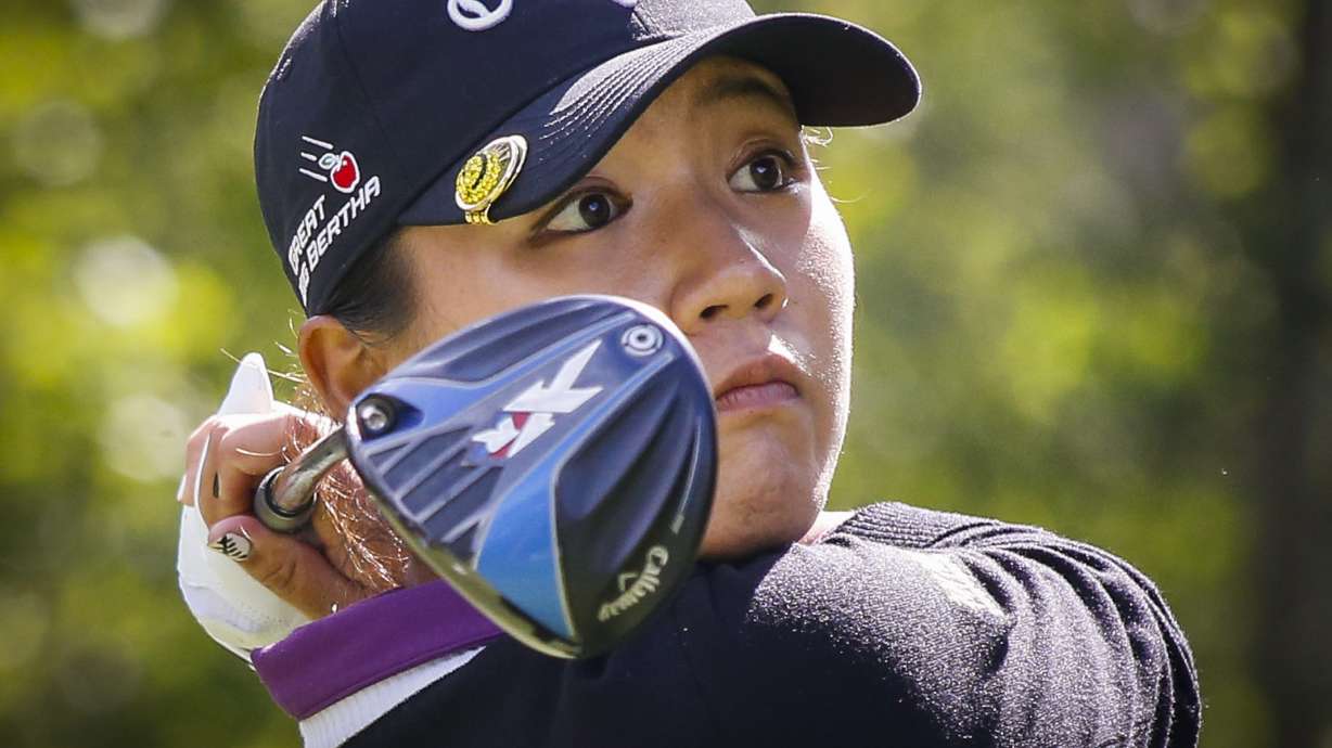 Chella Choi leads in Canada; Lydia Ko 2 strokes back