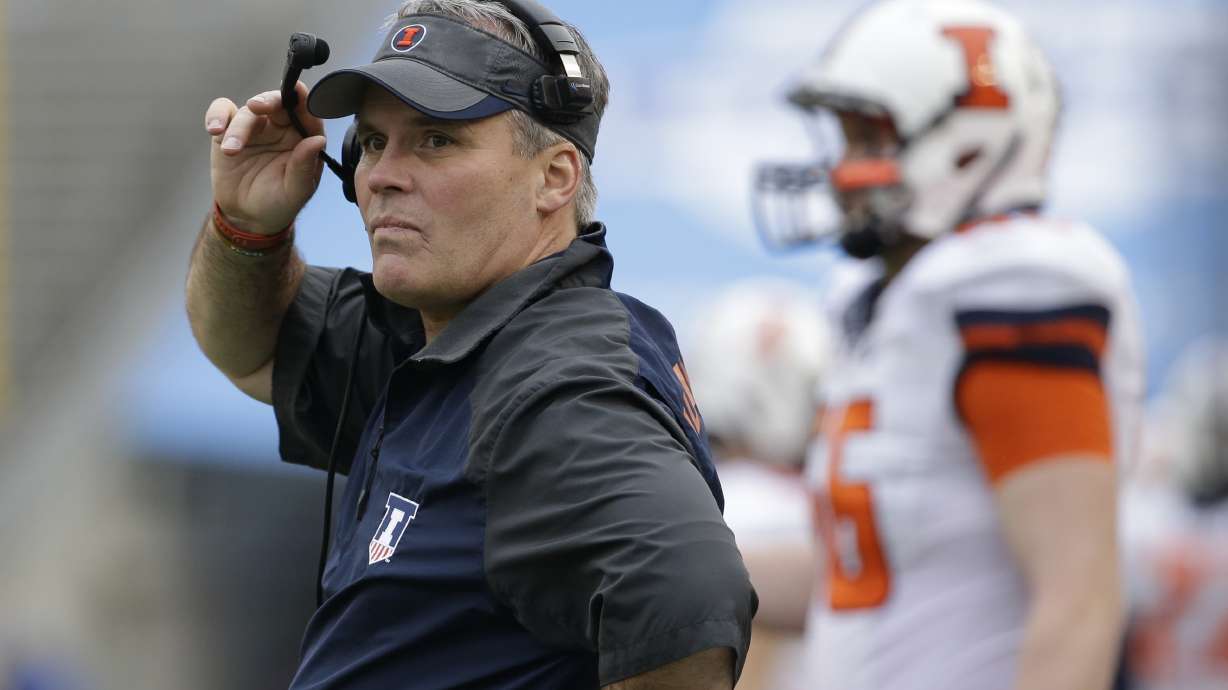 Ex-Illini coach Beckman out as volunteer assistant at UNC