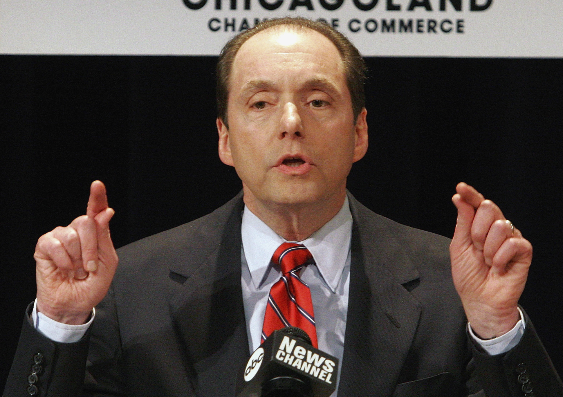 Chicago Story: Trump sends GOP donors spinning