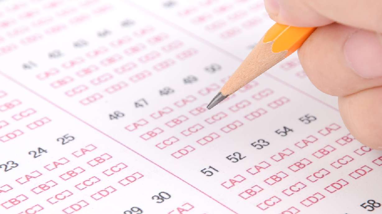 Utah students hold steady in ACT scores