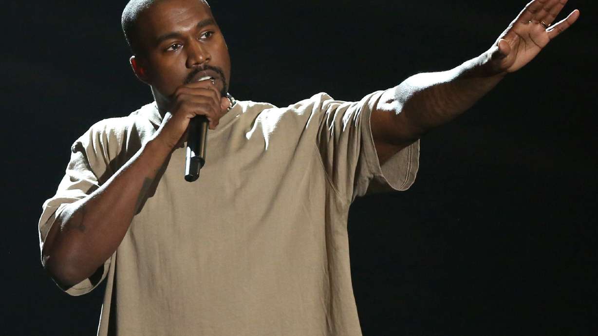 Beyonce proves she's in a lane of her own at MTV VMAs