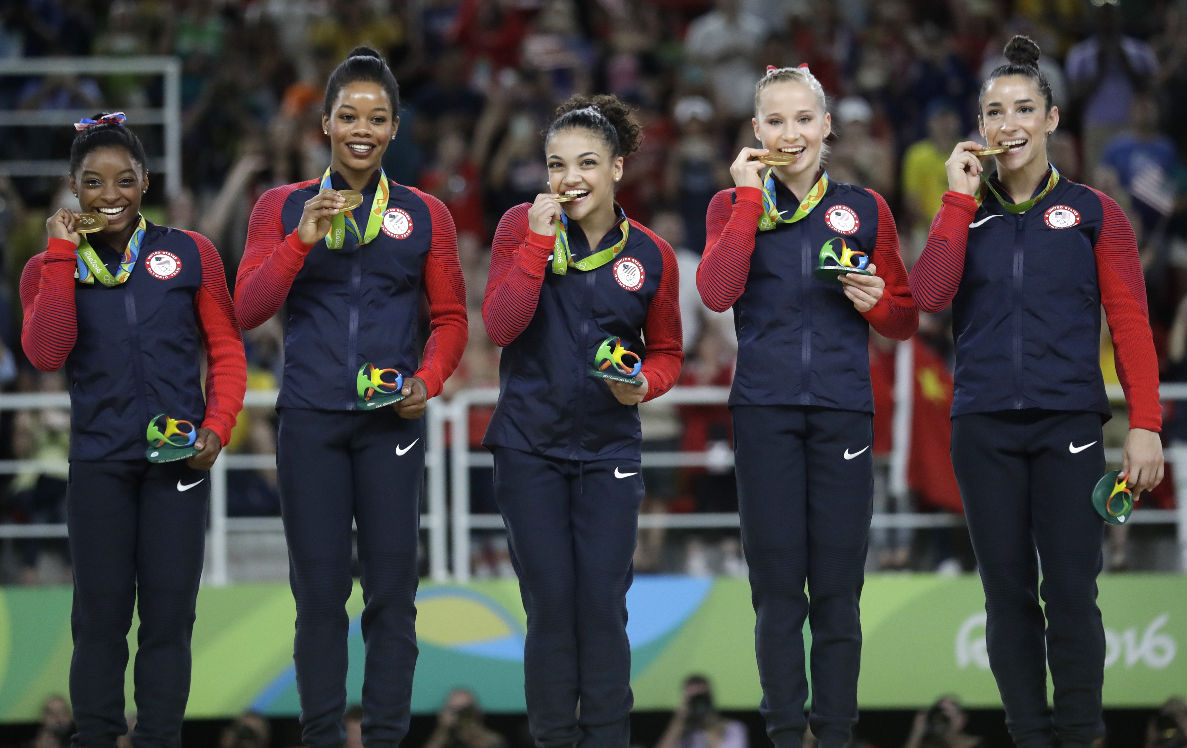 Gabby Douglas hospitalized, misses MTV Video Music Awards