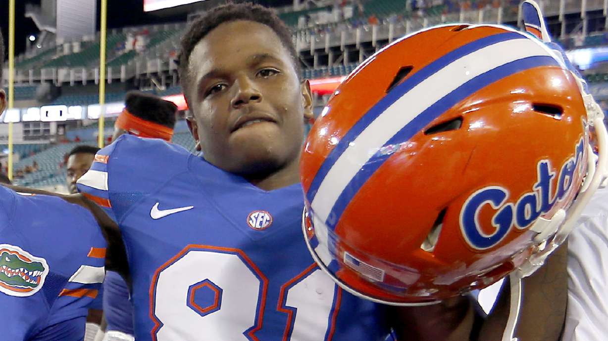 Florida's Callaway cleared to play in opener vs UMass