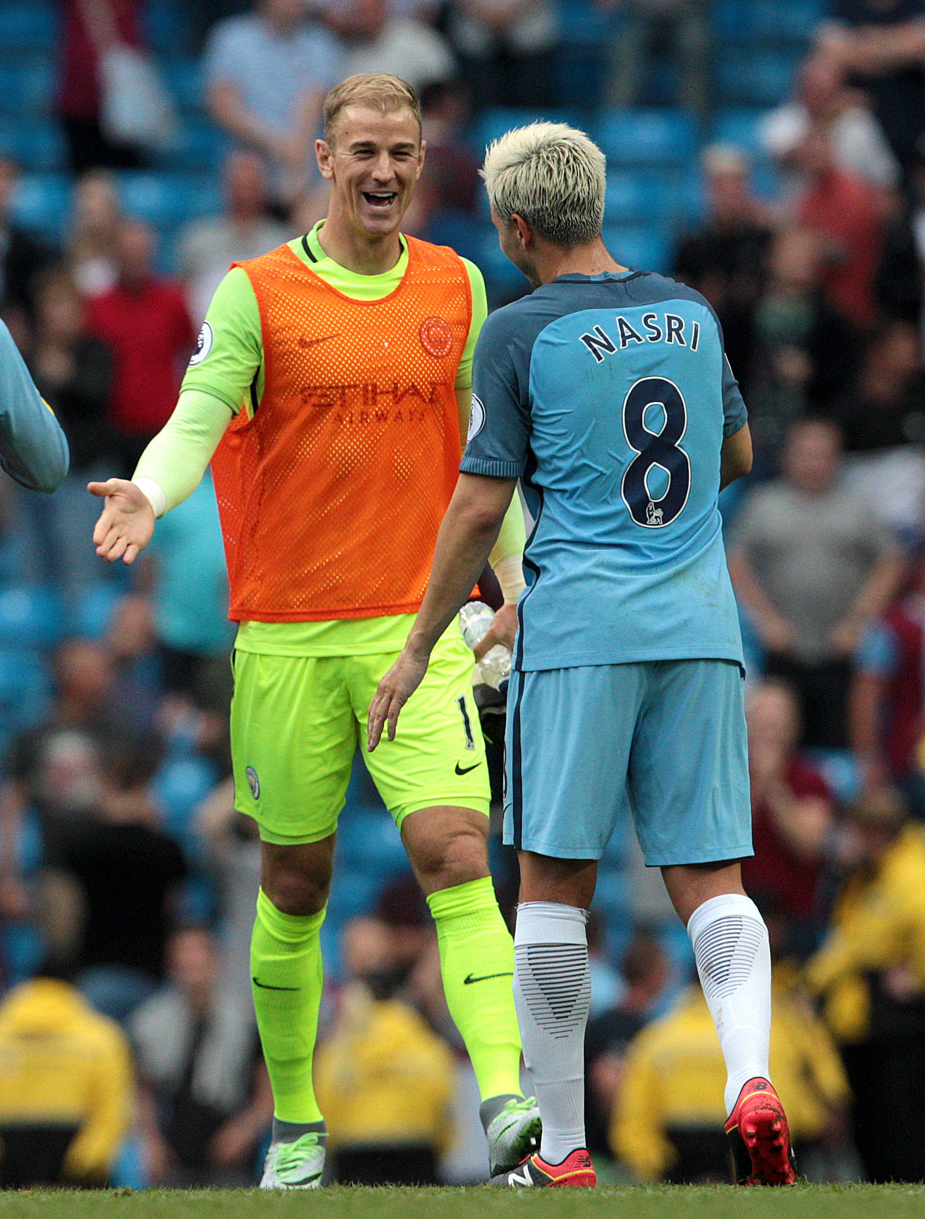 Hart leaves England camp to complete move from Man City