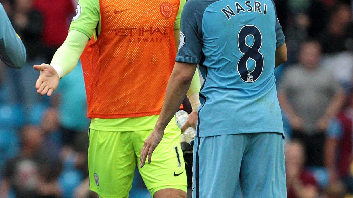 Hart leaves England camp to complete move from Man City