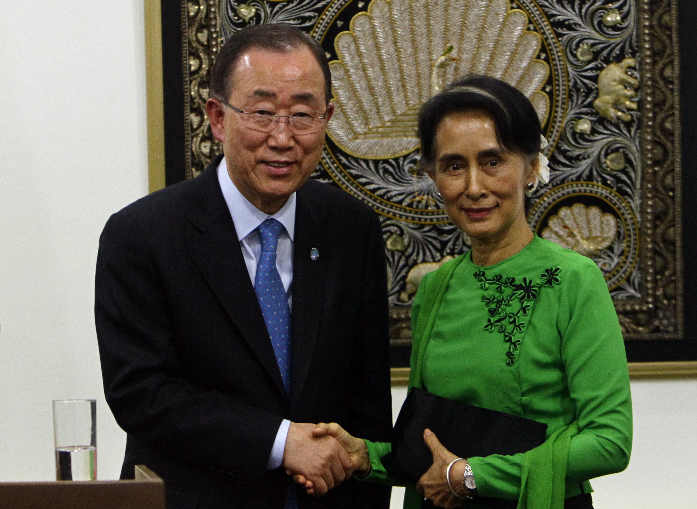 Suu Kyi: Myanmar has unique chance to forge peace