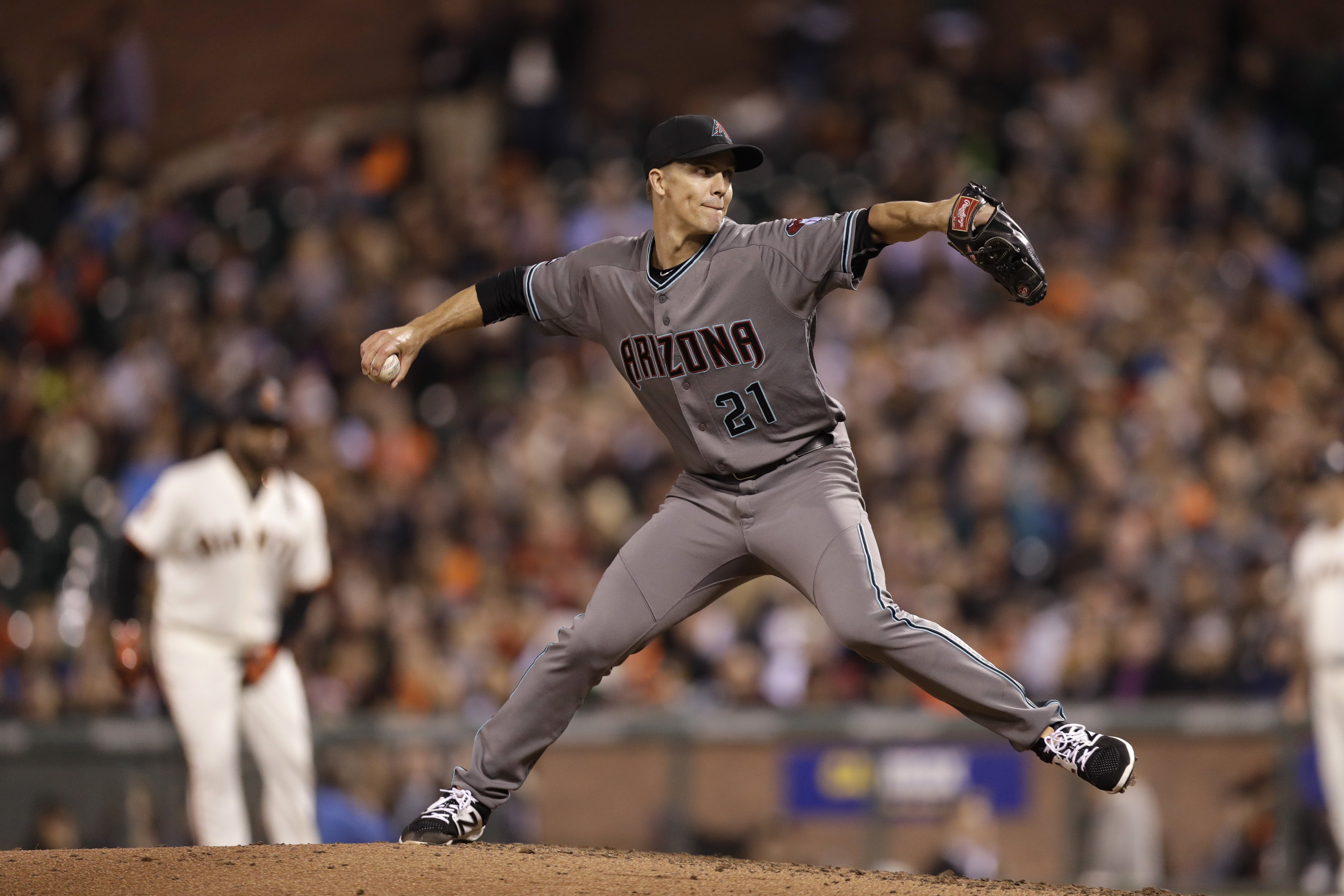 Greinke solid, D'backs beat Cueto and Giants 4-3