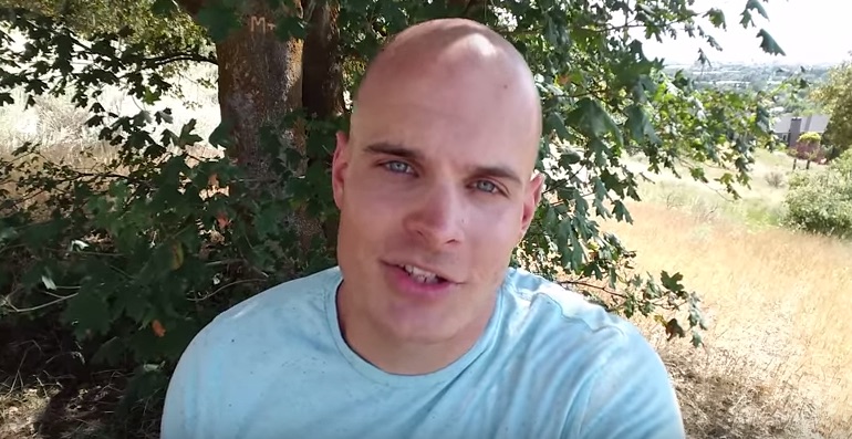 Logan man runs 'largest' cellphone repair YouTube channel