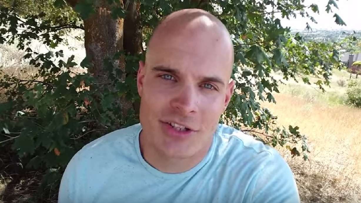 Logan man runs 'largest' cellphone repair YouTube channel