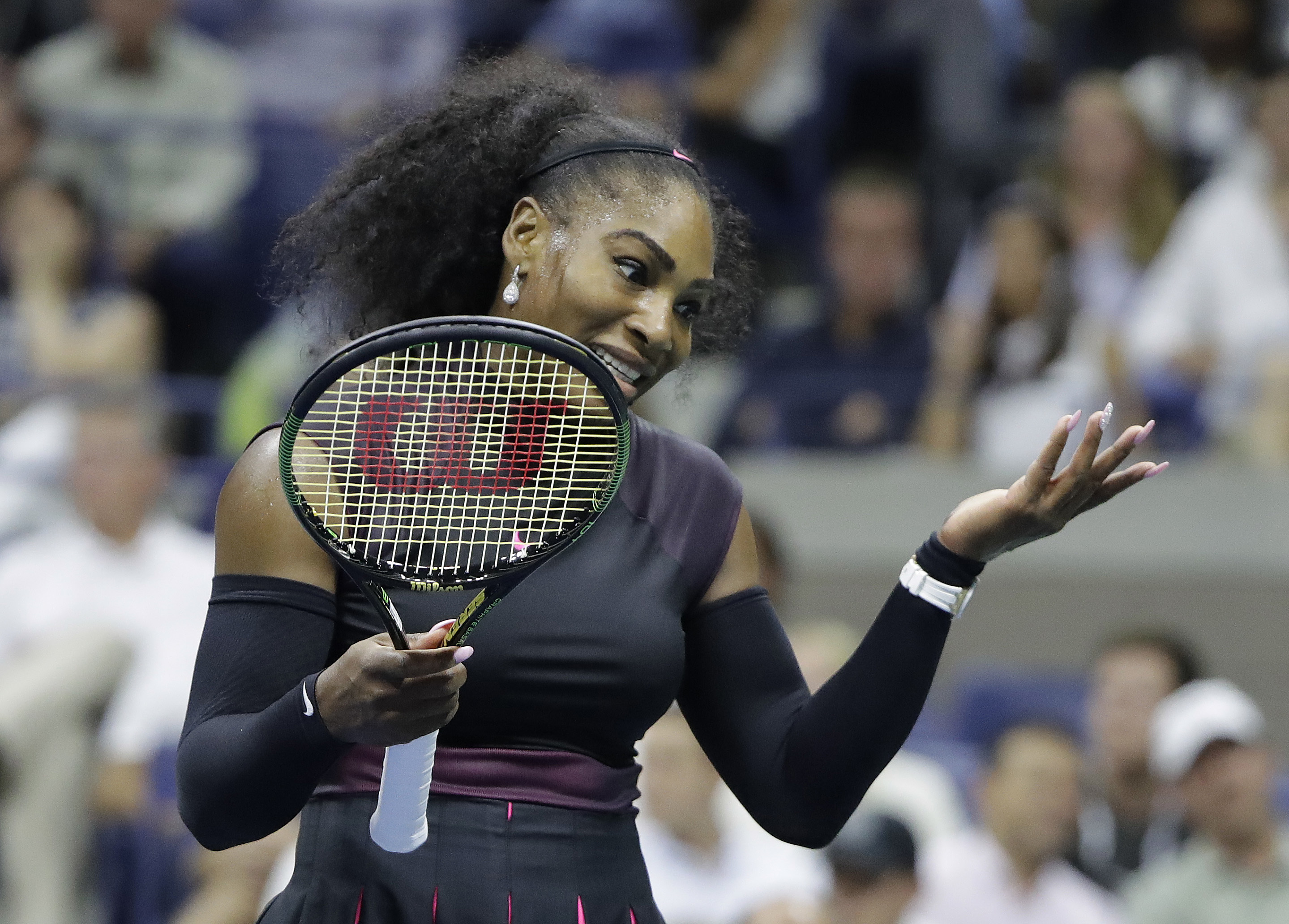 In front of Beyonce, Serena Williams not happy with Open win