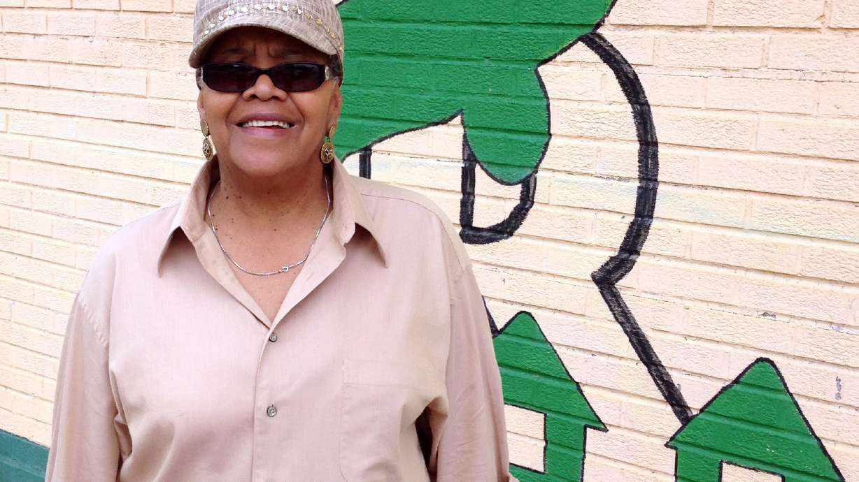 Trump tells black churchgoers in Detroit visit is 'to learn'