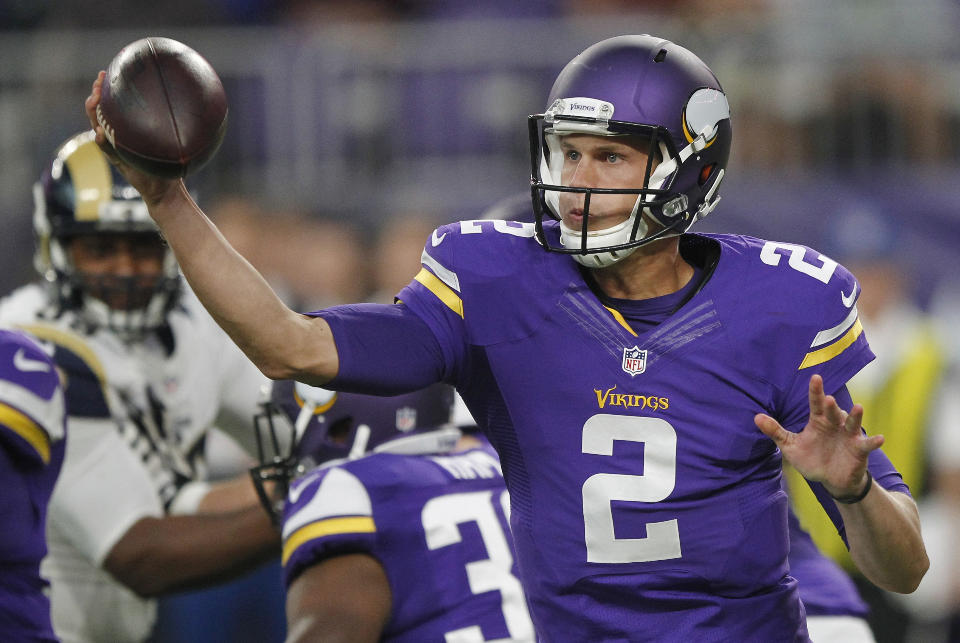 Vikings cut draft picks Beavers, Bohringer, Weatherly