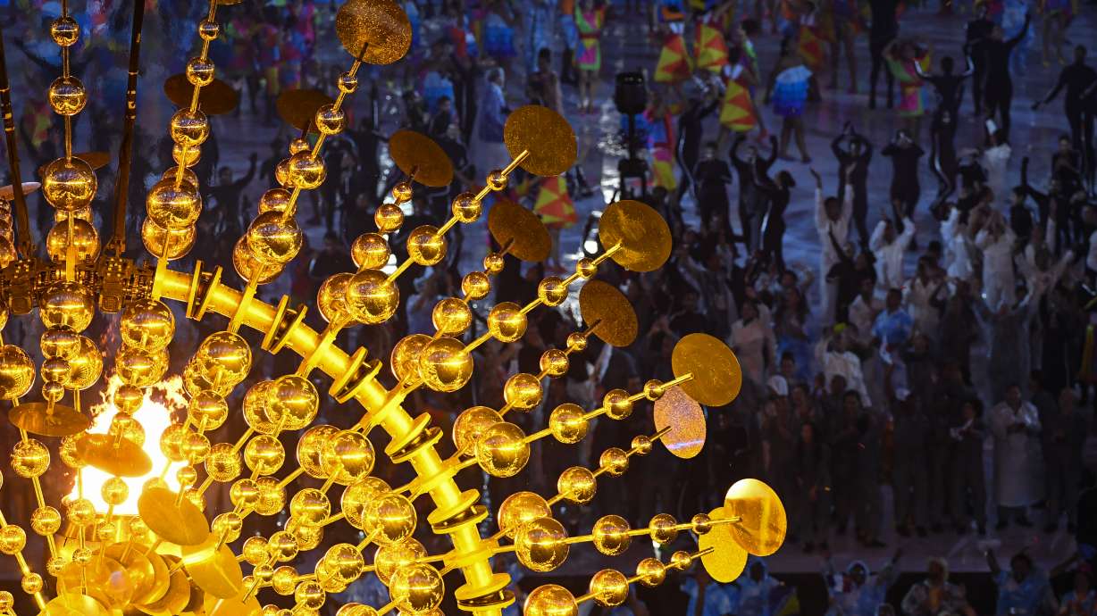 Belarusian booted from Paralympics for carrying Russian flag