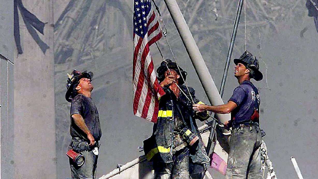 Vanished flag from famous 9/11 photo returns to ground zero