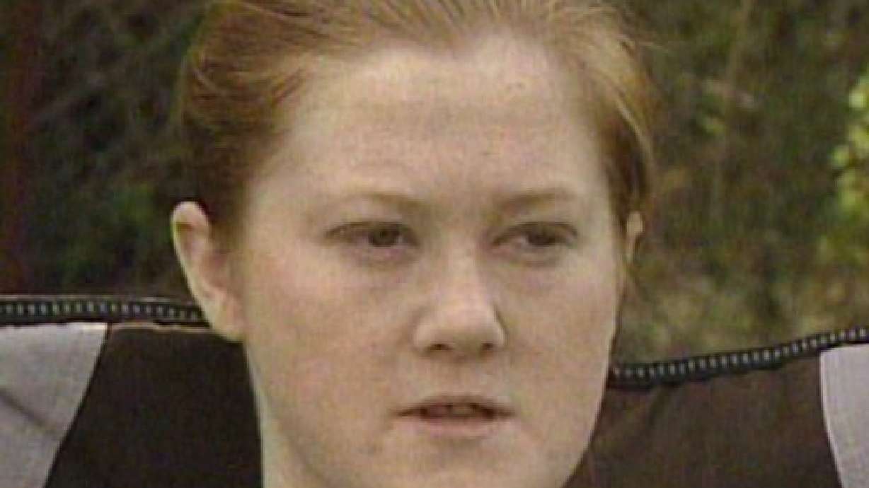 Teen Who Fled Polygamy Keeping Eye on Jeffs