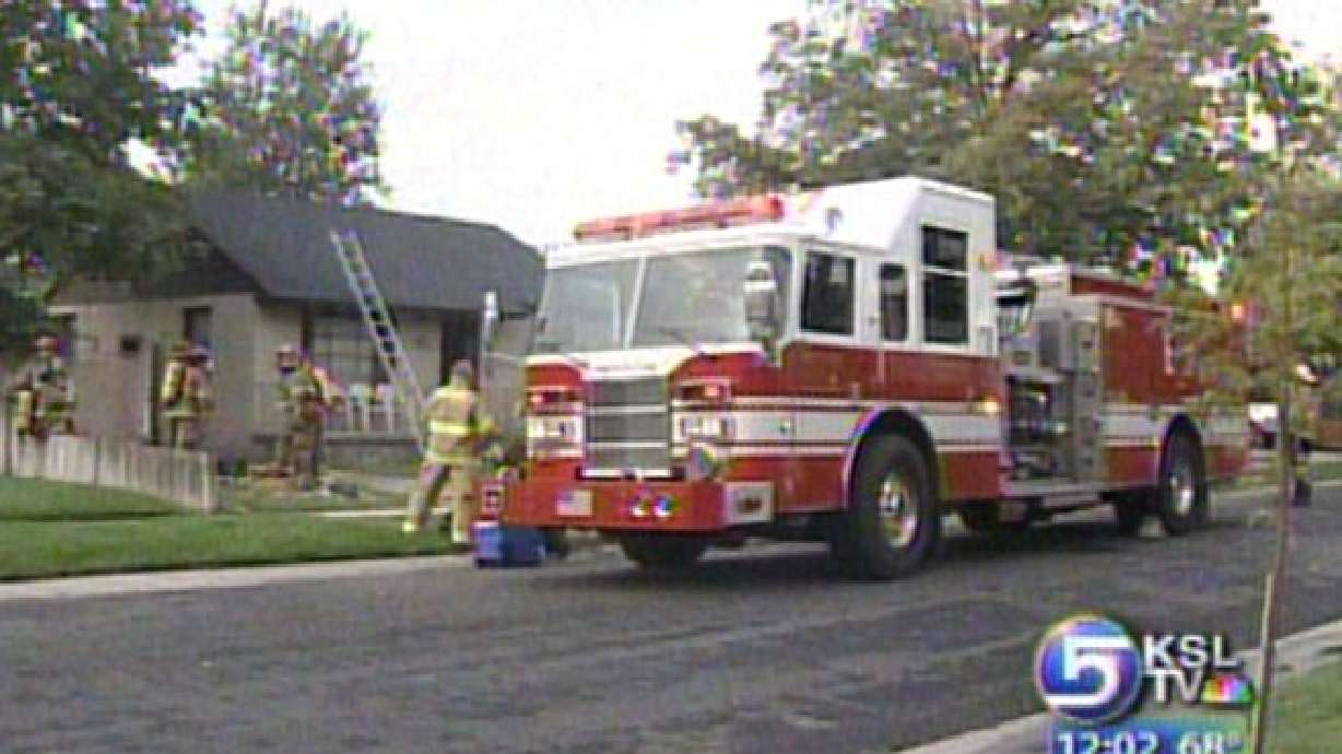 Family Escapes House Fire