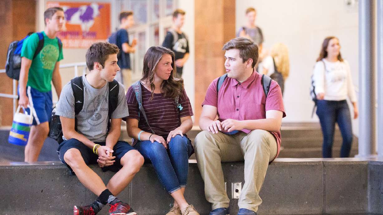 Report: Half of Utah students who report using alcohol are also vaping