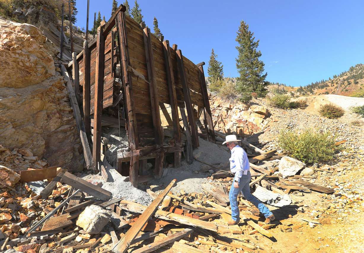 Sen. David Hinkins, R-Orangville, looks over the tailings and mine loadout area during a tour of the Globe mine in Mary Ellen Gulch in American Fork Canyon on Tuesday, Sept. 13, 2016. Photo: Jeffrey D. Allred, Deseret News
