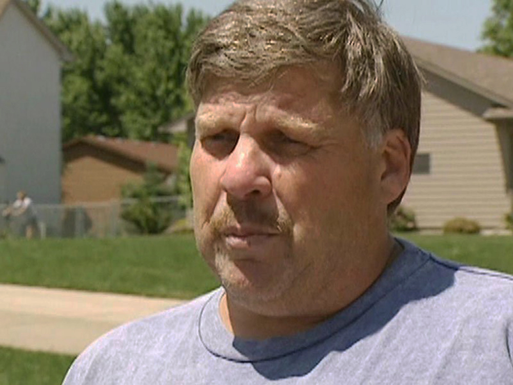 Prosecutor: Ex-police chief killed woman for insurance money