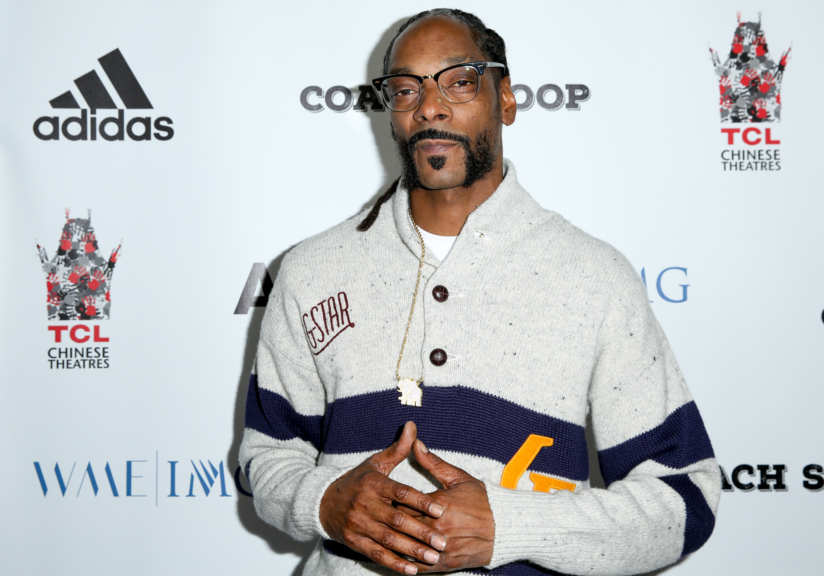 Snoop Dogg honored in politically charged BET Hip-Hop Awards