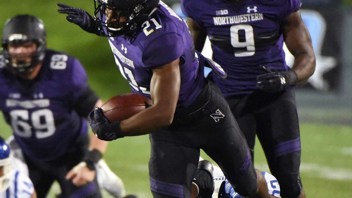 Northwestern gets first win, 24-13 over Duke